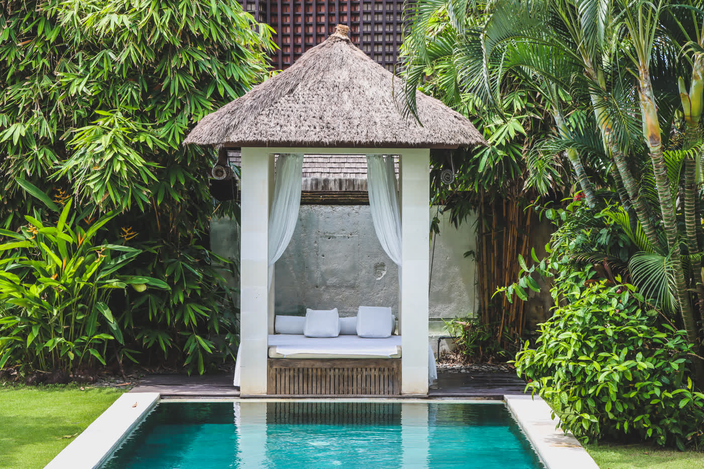 Pavillon am Pool
